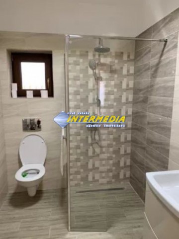 casa-in-alba-iulia-de-vanzare-finisata-mobilata-13